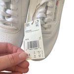 Reebok Vintage  Princess White NWT size 8.5 gym shoes Photo 4