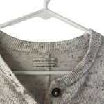 Urban Outfitters Women's Size Small Waffle Knit White Gray Sweater Photo 2