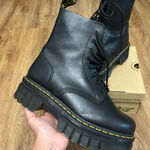 Dr. Martens Audrick 8-eye black leather platform lace up boots booties shoes 9 Photo 0