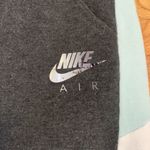 Nike  Sweatpants Photo 3