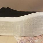 Very G NIB  Suede Like Sneakers Photo 5