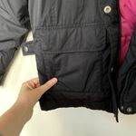 Columbia long sleeved puffer coat pockets winter style pink black removable hood Photo 3