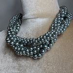 Faux pearl gray cluster layered chunky statement necklace Photo 0