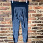 ASICS  Gray & Black Athletic Leggings Women's Size XS Photo 3