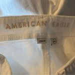 American Eagle Womens Shorts Size 6 White Strigid Perfect Bermuda Lightweight Photo 4