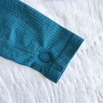 JoyLab Twist V-neck Crop Long Sleeve
Top Sz Large Womens Blue NEW Casual Boho Photo 4