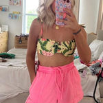 Universal Threads Neon pink linen shorts Photo 0