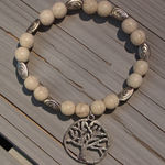 Handmade Howlite  Tree of life beaded bracelet size 6.5” Photo 0
