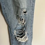 We The Free Women’s Light Wash Distressed Straight Leg Mom Jeans Size 25 Photo 1