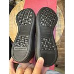 Munro  Clay Slip On Sneaker Size 6 M Burgundy Leather Cushioned Shoes Loafer‎ Photo 7