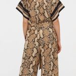H&M snakeskin print short sleeve ankle length jumpsuit, size 6 medium Photo 3
