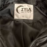 Zyia active gray camo sawatch puffy vest Size Small NEW with tags Black Photo 11