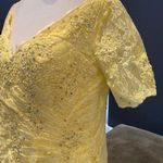 Women’s Yellow Lace Full Length Dress Mother of the Bride Small Train Size L Yellow Size L Photo 2