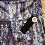 Bally Total Fitness 💚 NWT 💚  SHAPE ENHANCING TUMMY CONTROL LEGGINGS Sz Med Photo 2