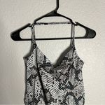 Chaser NWT Women Sz S Grey Snake Print Wide Leg Jumpsuit Spaghetti Strap V Neck Photo 2