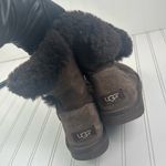 UGG  Women's Bailey Button II Chocolate Brown Boots Size Photo 5