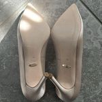 Badgley Mischka 110mm Crystal-Embellished Satin Buckle Pumps, Nude Size 8 NEW Photo 8