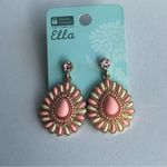NEW Ella Large Dorado Pink Coral Concho Post Statement Earrings Photo 2