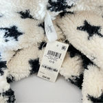 Jenni  Fluffy Sherpa Fleece Infinity Scarf Beige/Black Star Photo 4