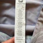 Fabletics  Gray Floral Lace Powerhold Capri Leggings Size S Photo 5