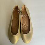 Old Navy Women’s Gold Soft Ballet Flat Sz 10 Photo 1