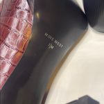 Nine West  burgundy Croc Embossed Leather Heels  - Size 7.5M Photo 5