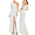 Mac Duggal Leena White Bow-Shoulder Jersey Sheath Gown Photo 10