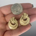 1970s Vintage Cream Swirl Earrings Grandmacore Retro Gold Photo 3