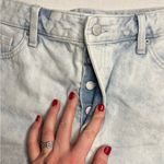 Old Navy High-Rise Light Wash O.G. Short Jean Shorts (14) Photo 1