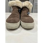 J SLIDES faux fur lined rubber sole high top zipper side‎ slip on shoes Size 8 Photo 6
