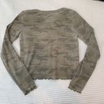 American Eagle AE Camo Long sleeve Photo 3