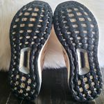 Adidas  Ultra Boost 4.0 Ash Pearl Running Shoes Women's Size 8.5 Photo 7