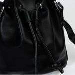 𝅺WOMAN'S Everyday Bucket Bag Black Photo 3