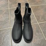 Aquatalia Womens Lillie Weatherproof Matte Leather Short Boots Black 8.5 Photo 4