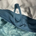 Under Armour Athletic Shorts Womens M Blue White Pattern Fitted Lined Pocket Photo 4