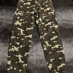 Anthropologie Womens sz25"  camouflage jeans Photo 0
