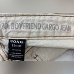 S.O.N.G. 13 31 90s Boyfriend Cargo Jeans in Light Beige Photo 4