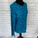 Under Armour women L camo print all season gear fitted thermal shirt blue Photo 3