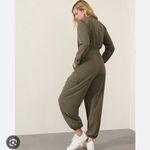 Athleta | NWT BROOKLYN LONG SLEEVE JUMPSUIT IN MOSS GREEN SIZE 8 Photo 2