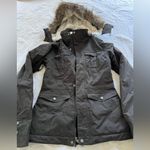 Burton ’s The White Collection Dry Ride Snowboard jacket Photo 1