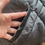 VERO MODA  black puffer coat Photo 5