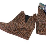 Toms Kelsey Cheetah Print Suede Pull On Chelsea Boots 9 Photo 3