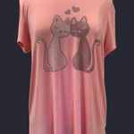 Pink Glittery Cuddle Cats Graphic T Photo 0