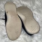 Allbirds  Women’s Wool Runners dark Gray Photo 3