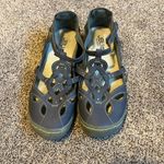 Jambu Black Sandals with Durable Sole and Ventilation Photo 1