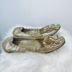 Jack Rogers Women's Tansy Flower gold flats  MOC sz 8.5. Photo 4