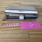 Kate Spade Wallet Photo 2