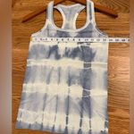 Lululemon Tie Dye Swiftly Tank Top blue and white size 4 Photo 4