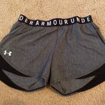 Under Armour Shorts Photo 0