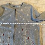 Croft & Barrow  Cardigan Sz PL Full Zip Gray Cardinals Birds Holiday Winter Snow Photo 4